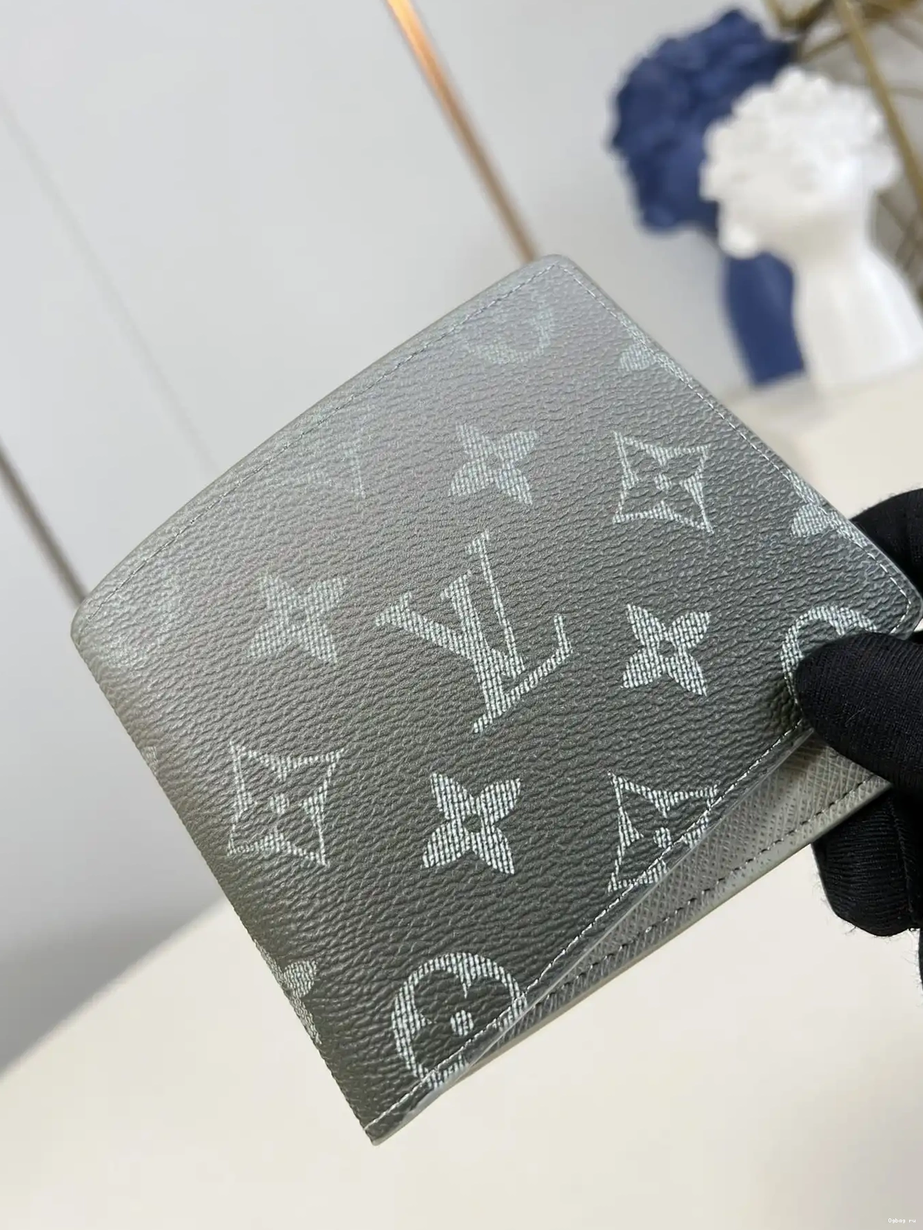 MULTIPLE WALLET-11.5*9*1.5cm LOUIS VUITTON 0424